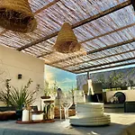De Diseno Con Piscina Privada *