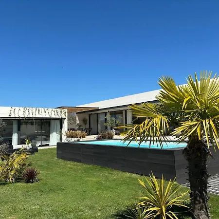 Villa De Diseno Con Piscina Privada *