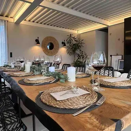 Villa De Diseno Con Piscina Privada *