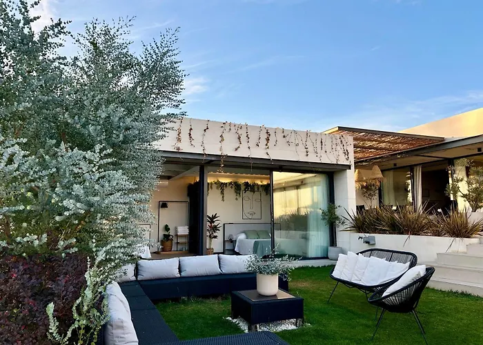 Villa De Diseno Con Piscina Privada فيلة