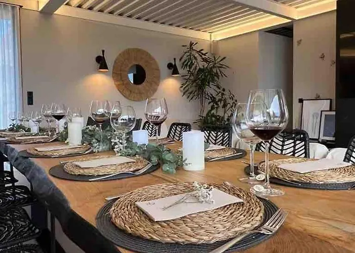 Villa De Diseno Con Piscina Privada *