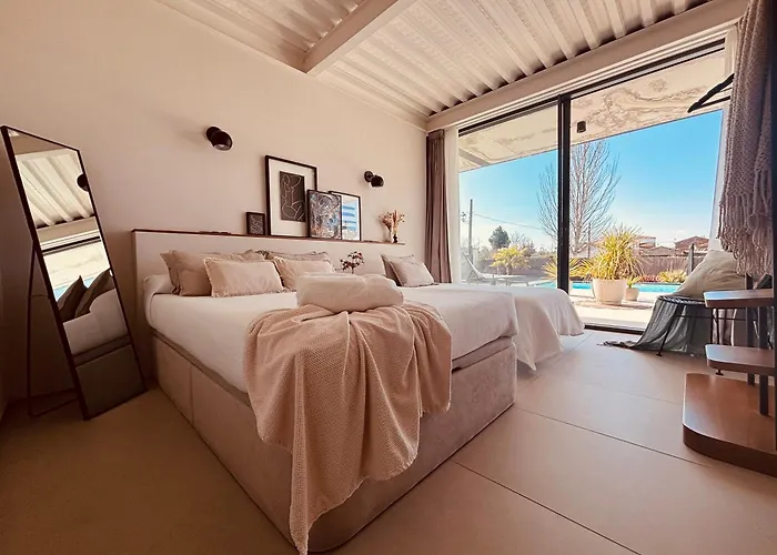 De Diseno Con Piscina Privada Pastores