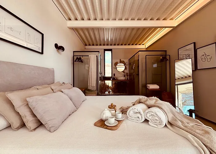 De Diseno Con Piscina Privada Villa Pastores